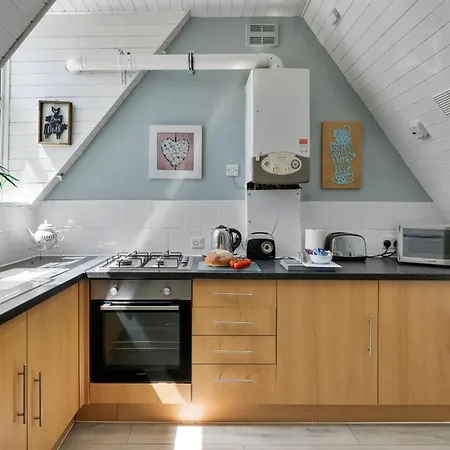 Finest Retreats - No 11 Porthminster St Ives (Cornwall)
